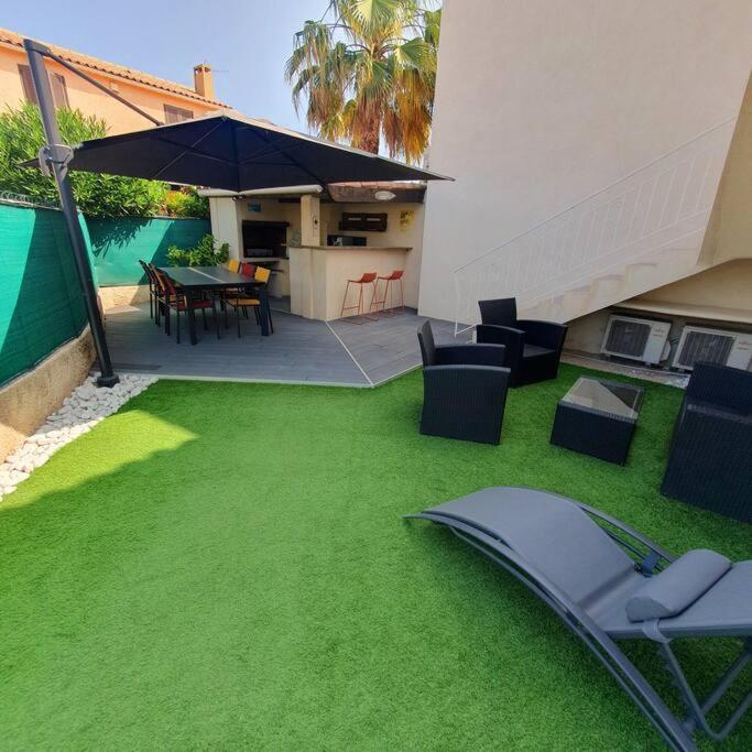 Joli Haut De Villa 3 Chambres Climatise Avec Jacuzzi Мариньян Экстерьер фото